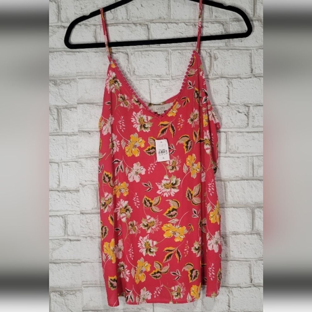 NWT Loft Floral Tank